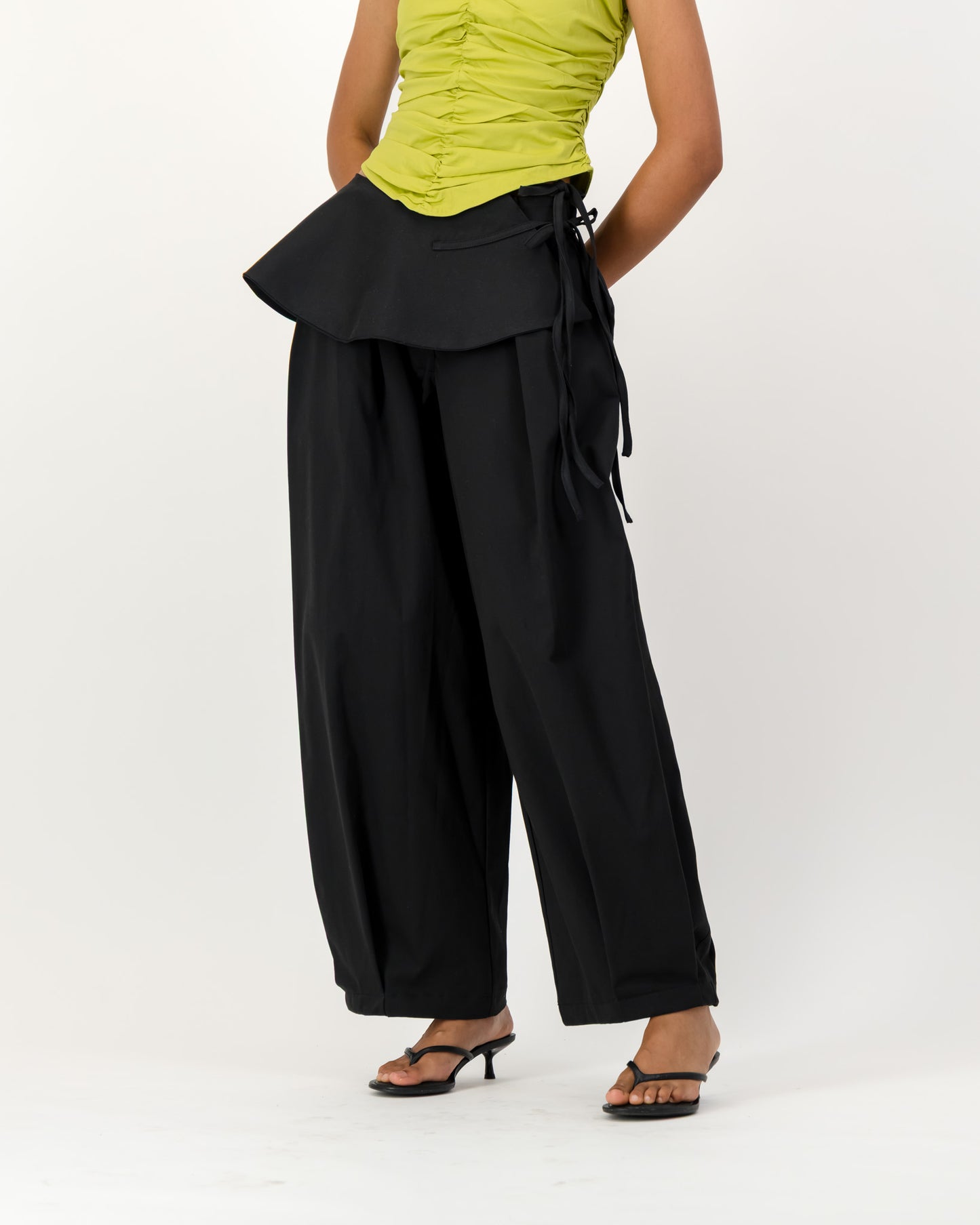 Ora Overskirt - Black
