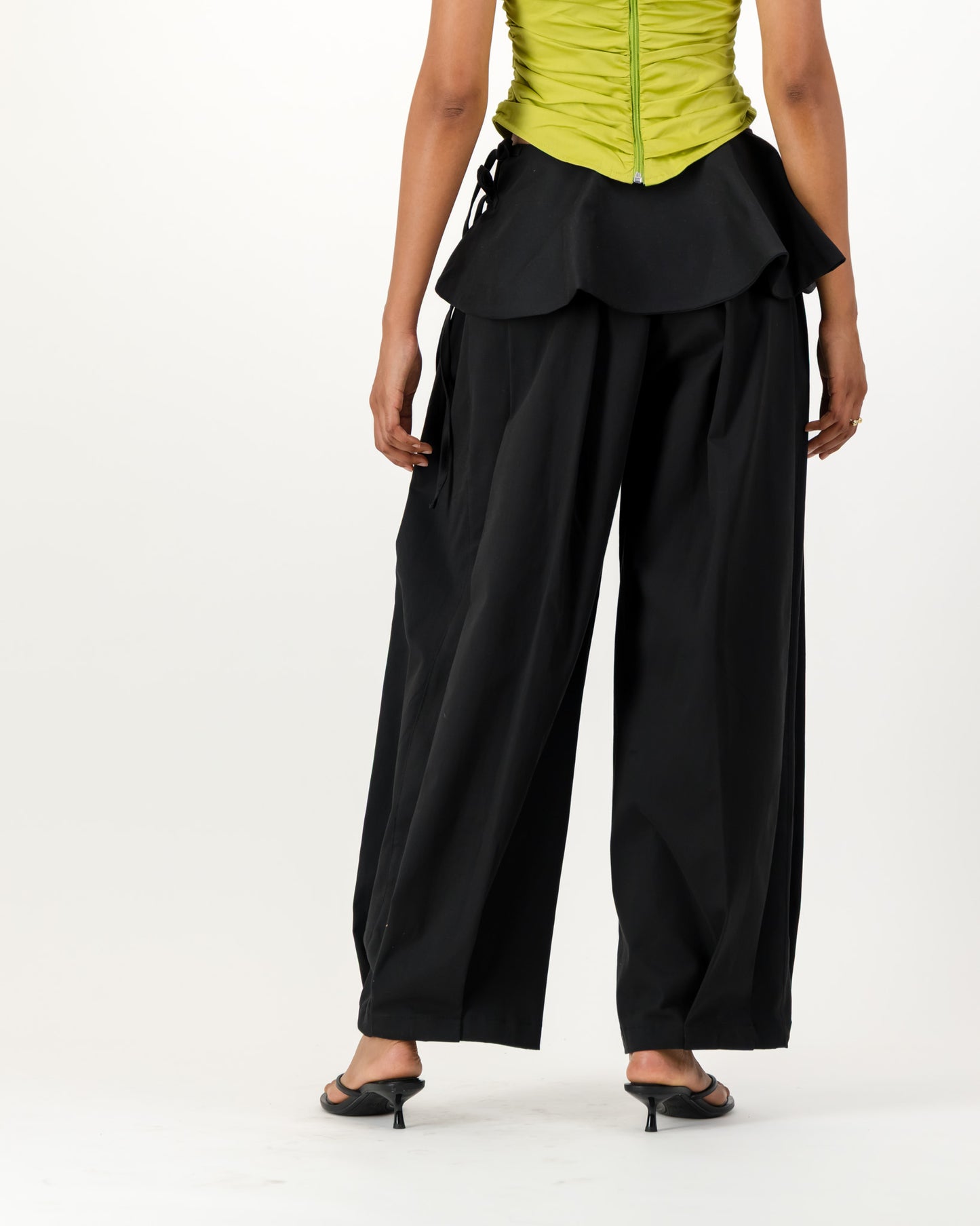 Ora Overskirt - Black