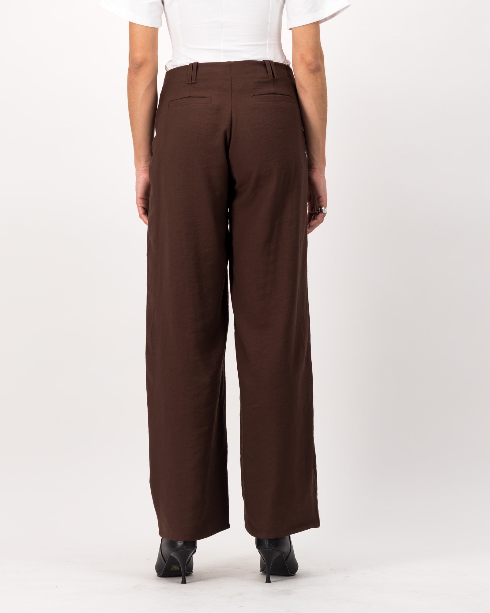 Arc Trousers - Chocolate