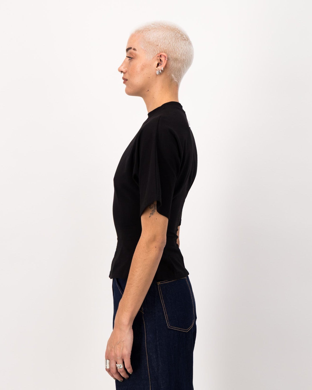 Contour Tee - Black