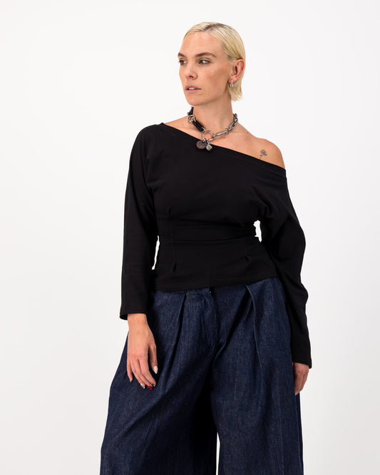 Contour Tee Long Sleeve - Black
