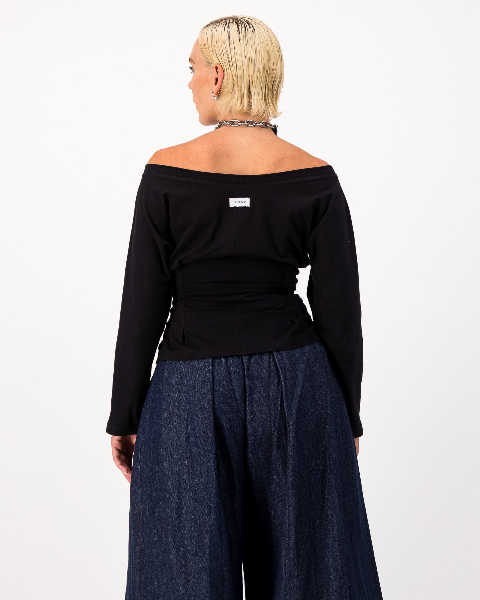 Contour Tee Long Sleeve - Black
